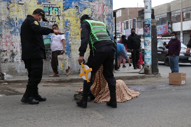 Hombre muere aplastado por volquete en Florencia de Mora
