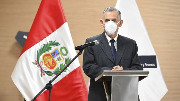 Pedro Francke asegura que es factible Bono de 350 soles