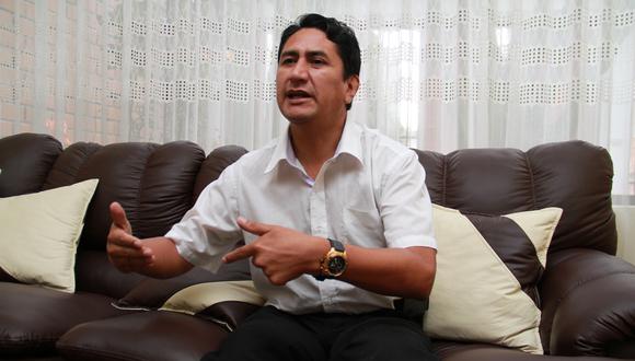 Vladimir Cerrón convoca marcha en defensa del Gabinete Bellido