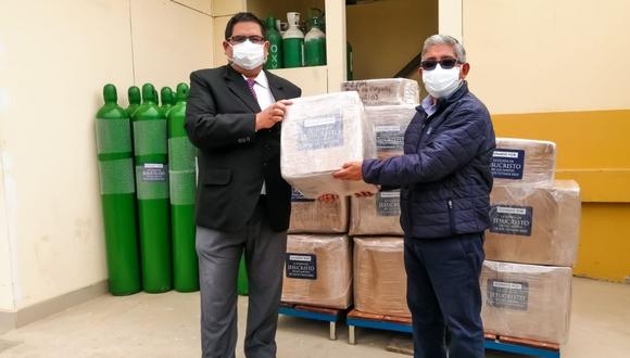 Trujillo: se entregan 30 balones de oxígeno equipados y 700 mamelucos al Iren Norte
