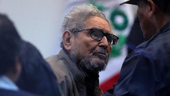 Hernando Cevallos: Abimael “fue autor de una política de terror en el Perú”