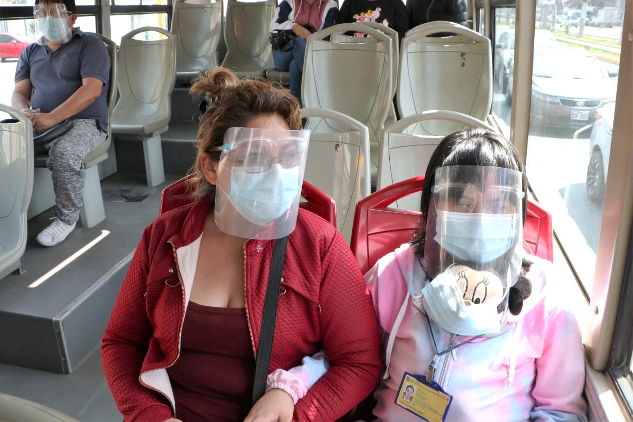 Las personas con discapacidad severa tienen pase libre para viajar en el transporte público