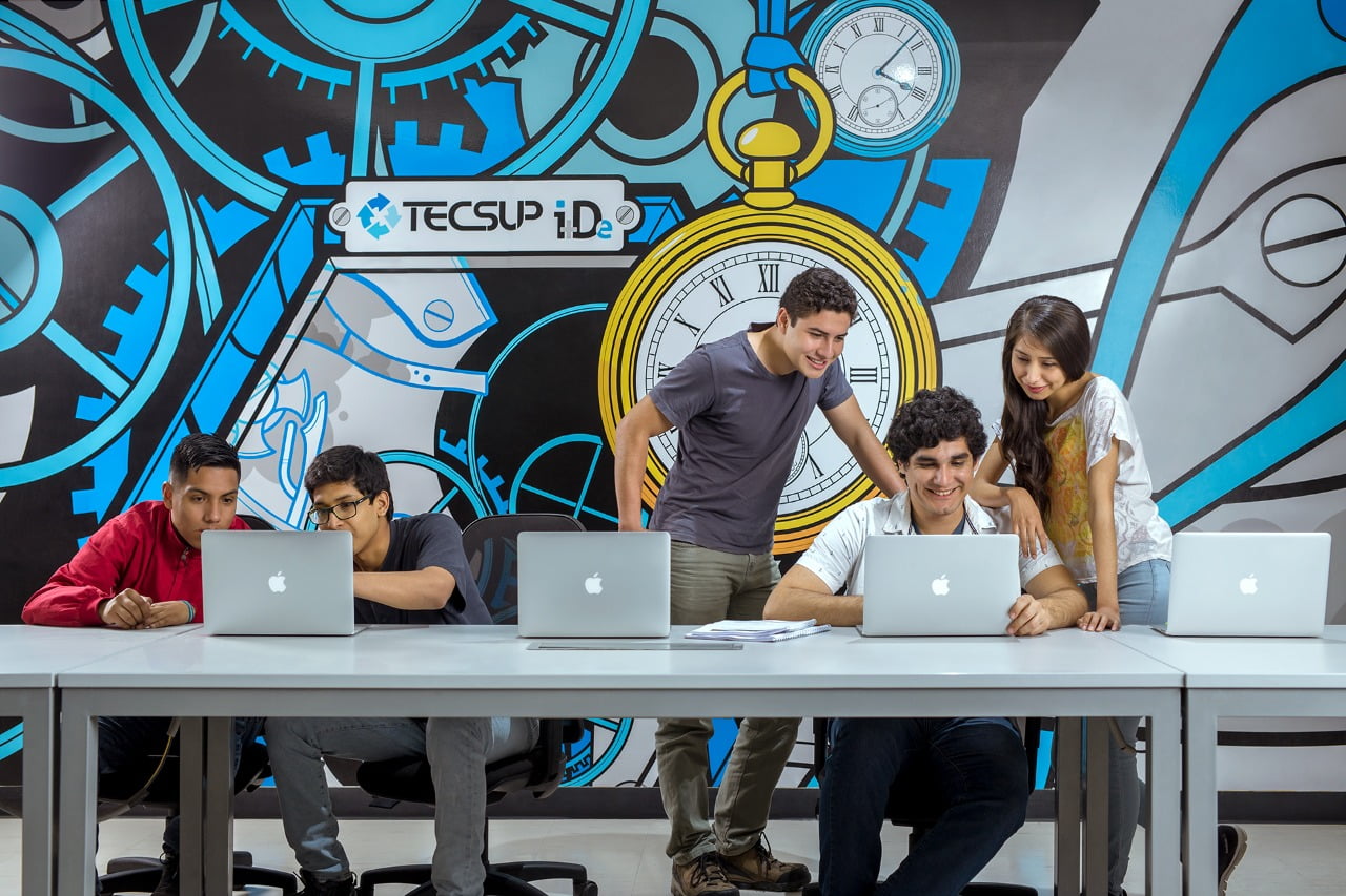 Tecsup Perú se integra a academias Huawei