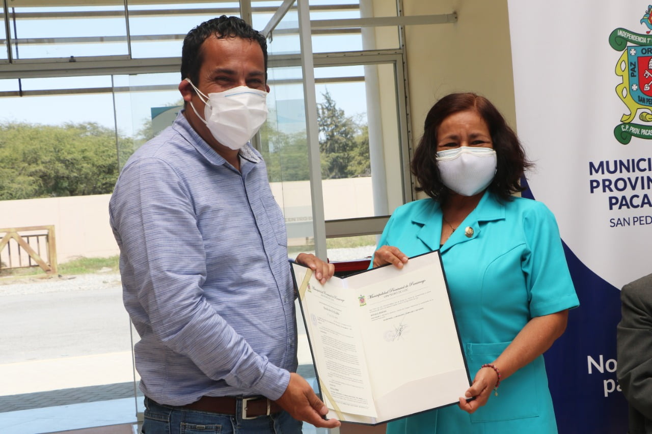Reconocen a personal de salud de centro de atención rápida en Pacasmayo