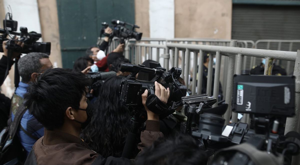 Alerta sobre agresiones a la prensa en el Perú