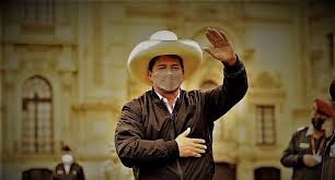 Denuncian a mandatario por presunto caso de influencias