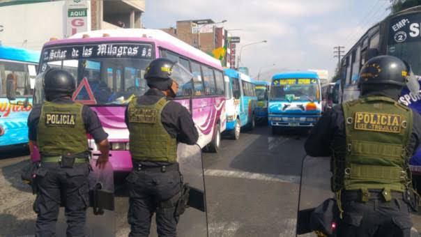 Este lunes 8 de noviembre transportistas realizarán paro