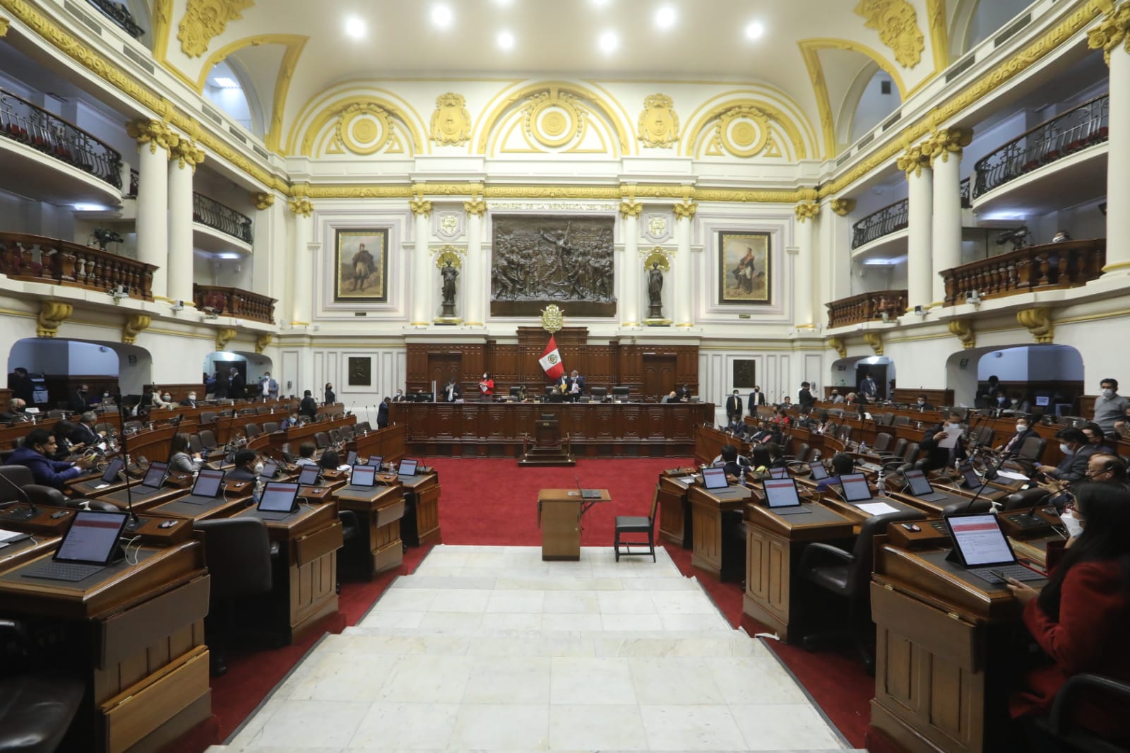 Pleno interpelará este martes al ministro de Educación y consultará la admisión de pedido de vacancia presidencial