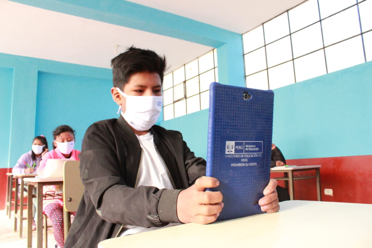Este lunes alumnos regresan a clases presenciales
