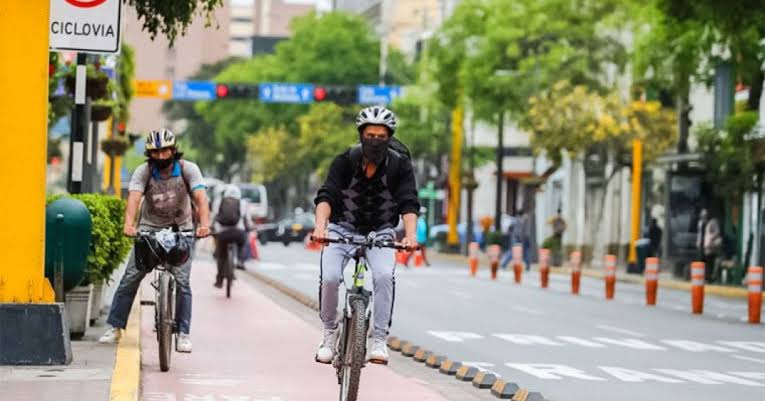 Ciclistas que cometan infracción serán multados a partir de hoy