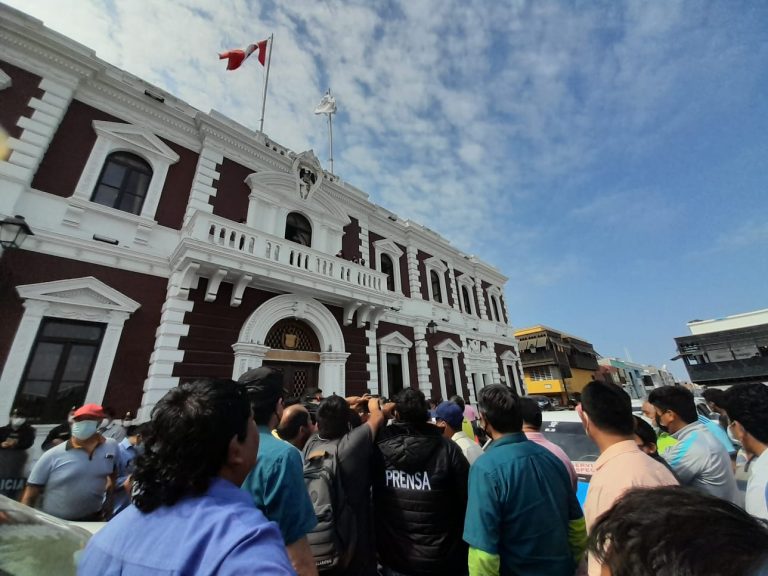 Continúa parcialmente el paro en Trujillo