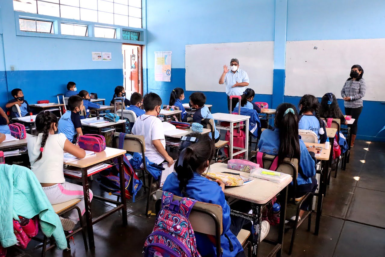 Escolares regresaron a colegios con el 100% de aforo en La Libertad