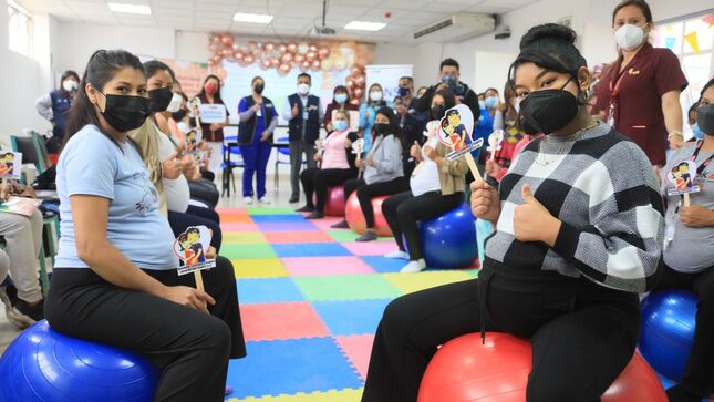 Realizan feria "Gestatour" para una maternidad saludable
