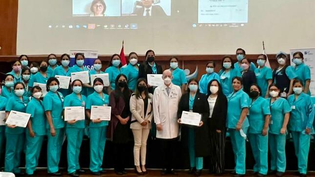 Implementan estándares para el cuidado de niños y adolescentes con cáncer