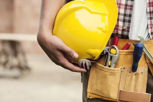 Capacitarán gratuitamente a maestros de obra de construcción