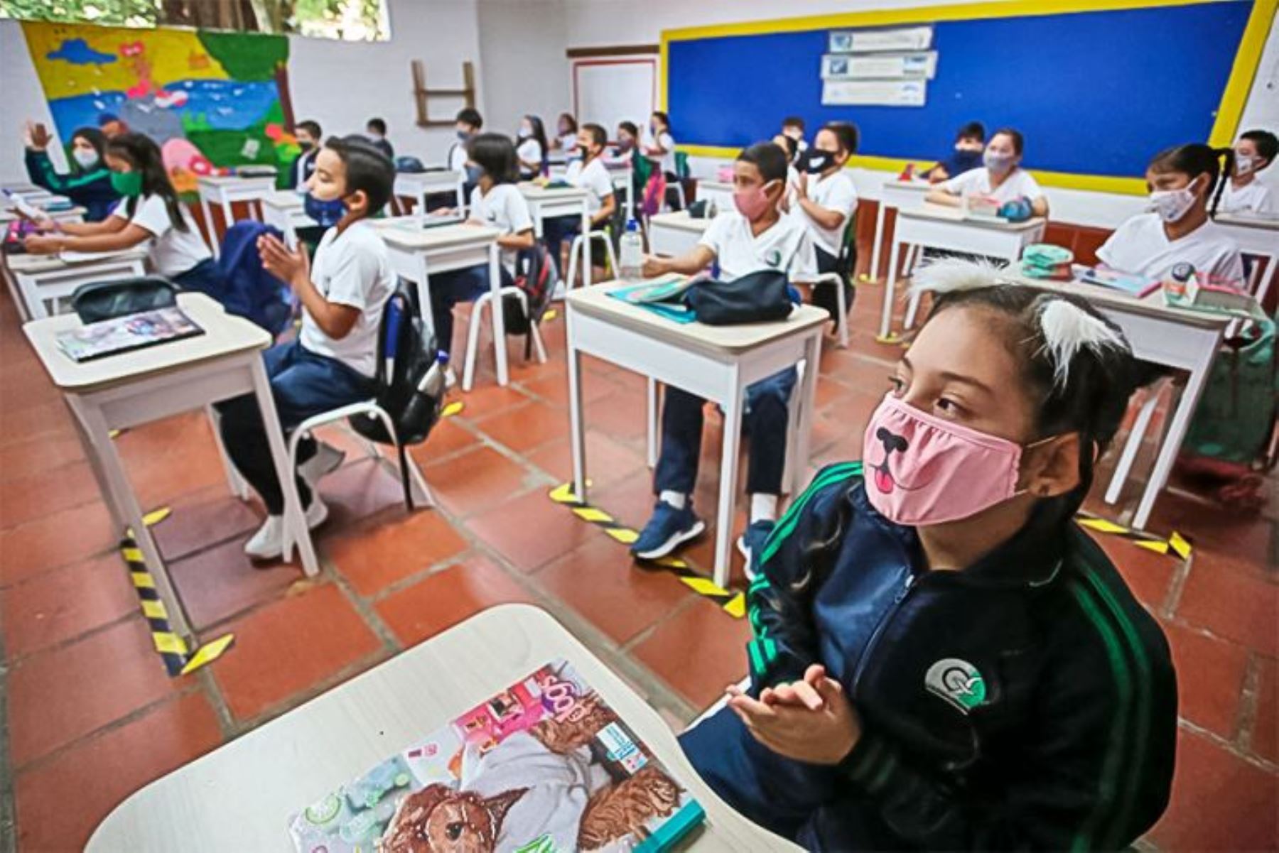 Uso de mascarillas es opcional para escolares en los colegios. Foto: Andina