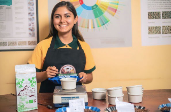 Gran final del Premio Hub Norte 2022 en Trujillo