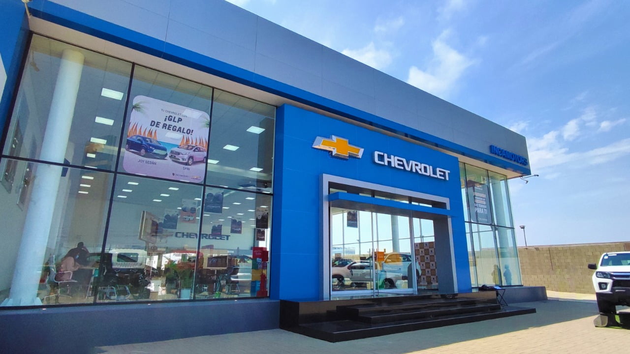 Crece el mercado automotriz en Trujillo con nueva tienda en Huanchaco