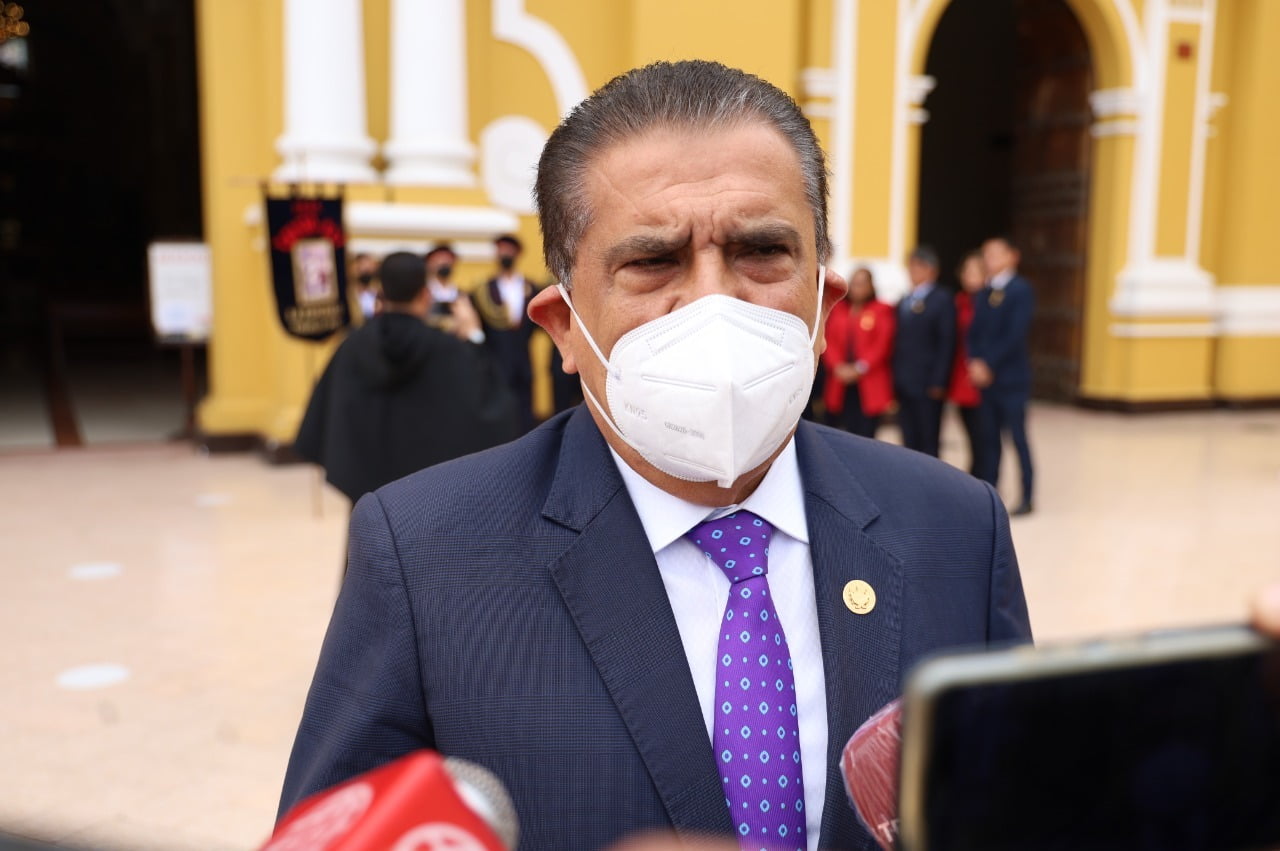Piden que el MEF solicite adenda de Chavimochic al Midagri