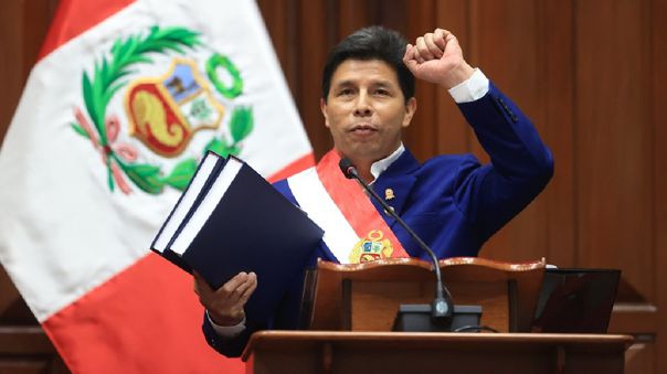 Pedro Castillo: "Nosotros estamos pendientes de si el pueblo come o se viste"