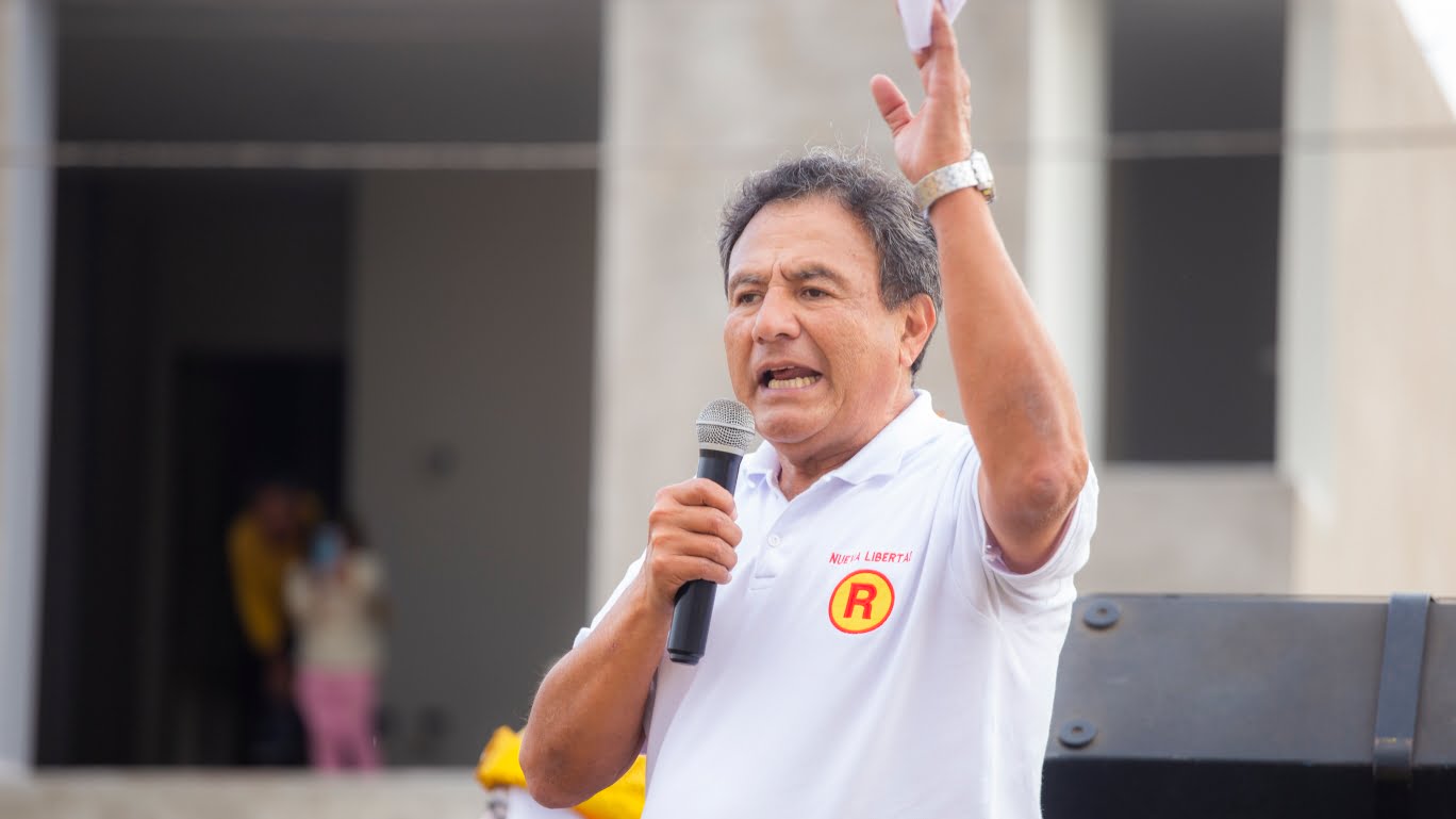 Víctor Larco: Candidato del pueblo, Moisés Arias, promete luchar contra la corrupción
