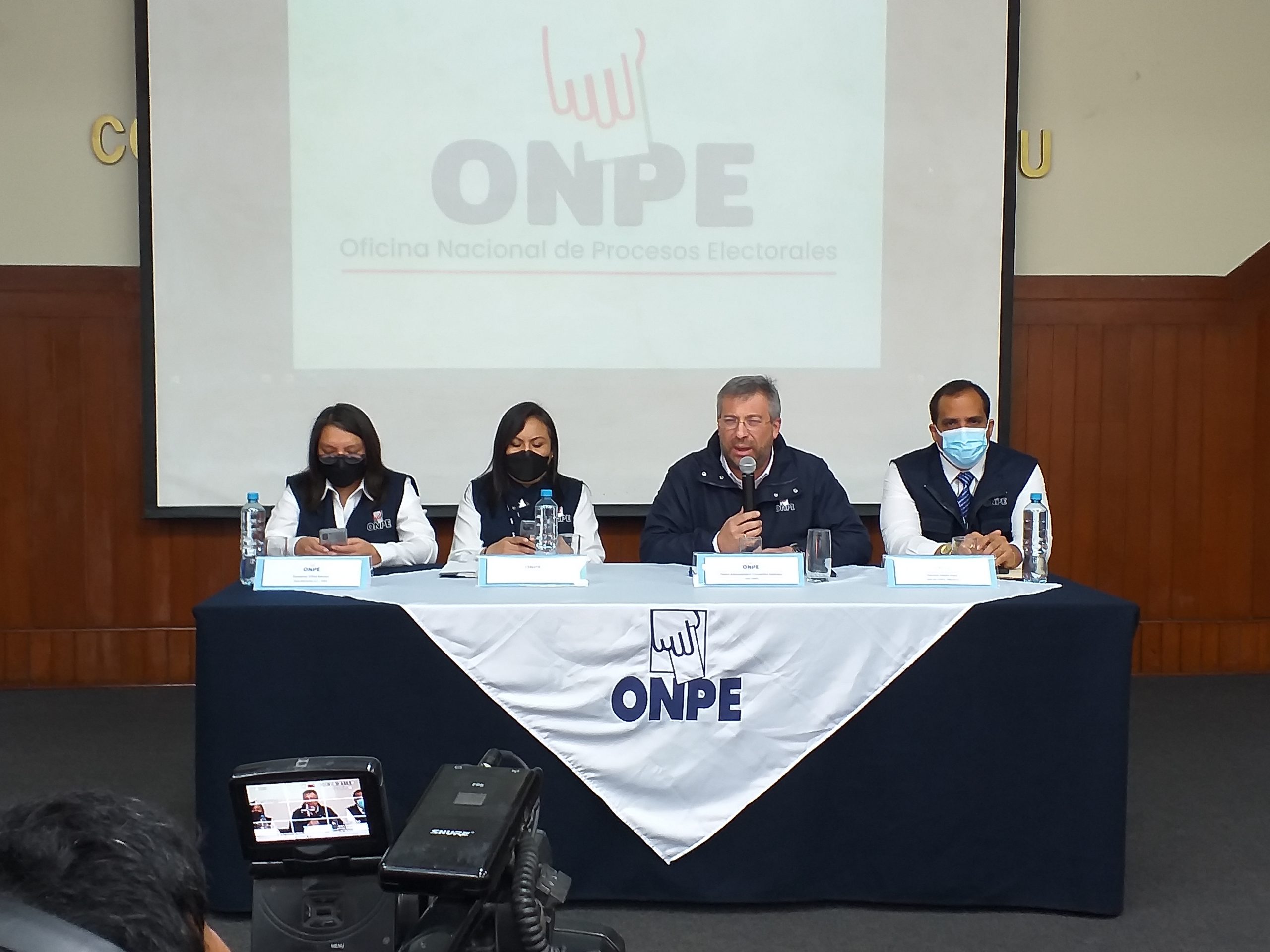 Onpe oficializó que todos los ciudadanos votarán sin restricciones