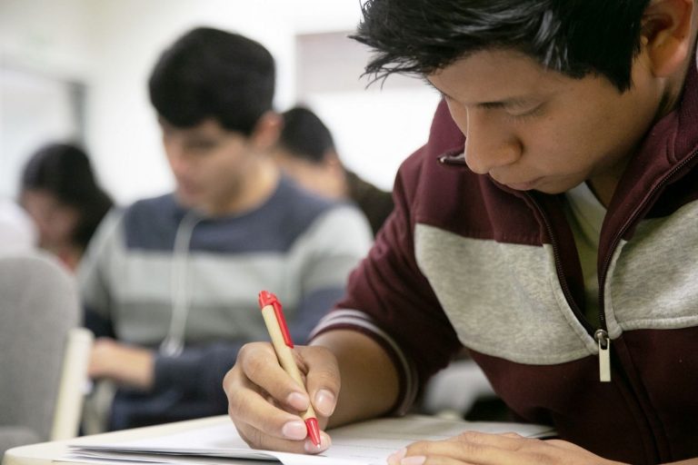 Trujillo: Accede a una beca total para estudiar una carrera técnica