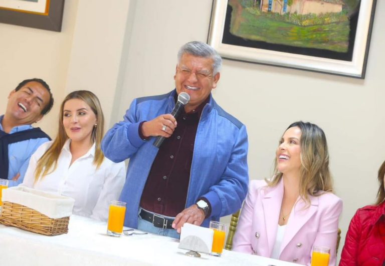 Candidato César Acuña no viajó a Lima a emitir su voto