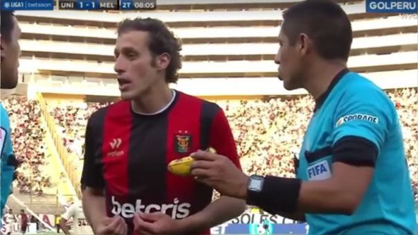Defensoría el Pueblo rechaza actos racistas en la Liga 1