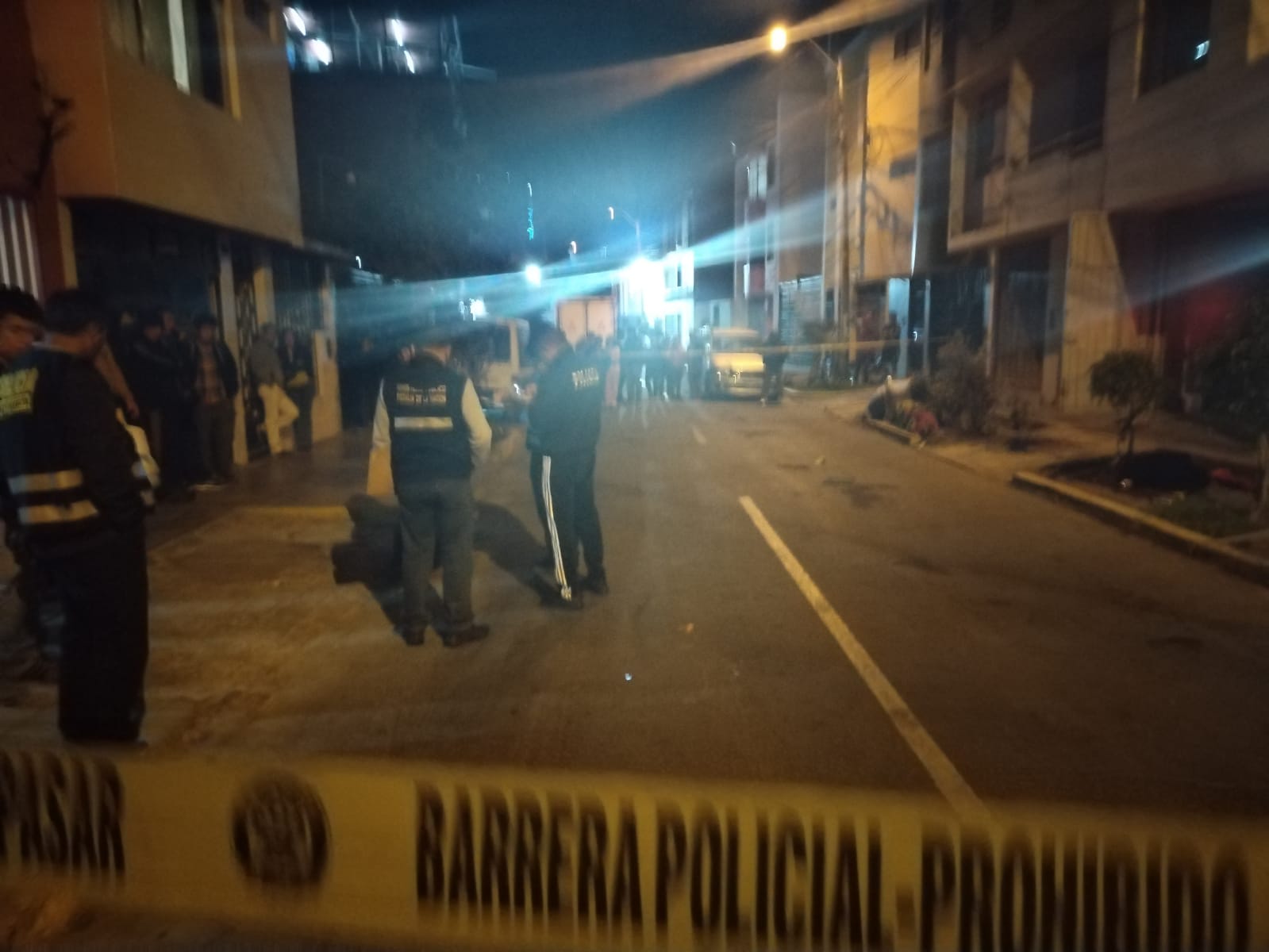 Intentó robar camioneta de oficial PNP pero este lo abate en defensa propia