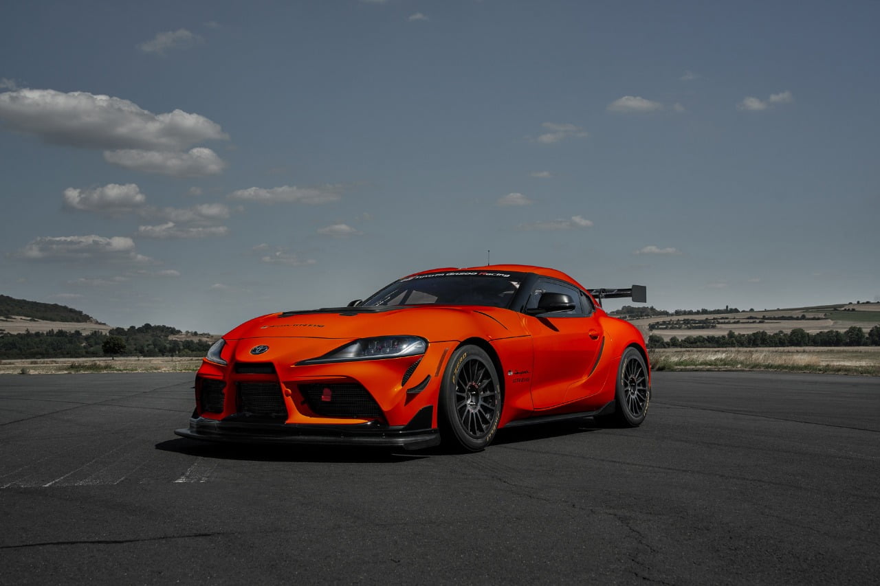 Nueva versión del auto de carrera GR Supra GT4 Evo para el 2023
