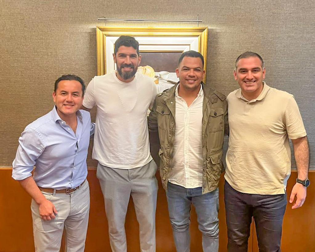 Club UCV trae a mundialista Abreu como nuevo DT