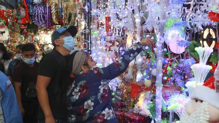 Quinta ola de la Covid-19 llegaría por fiestas navideñas en La Libertad