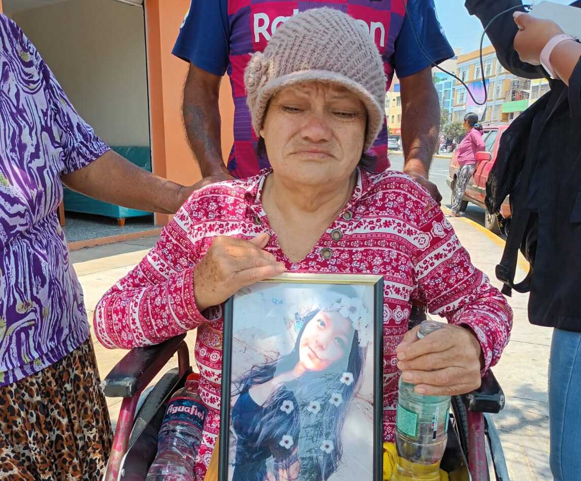 Anciana solicita apoyo tras perder todo en incendio del centro histórico