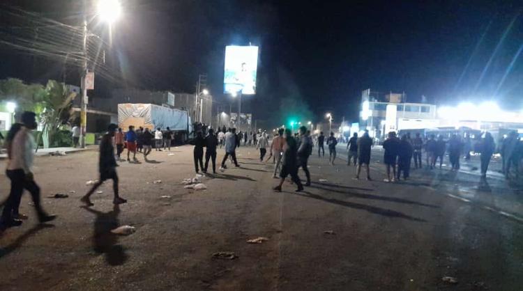 Violencia se desata en protestas de Virú