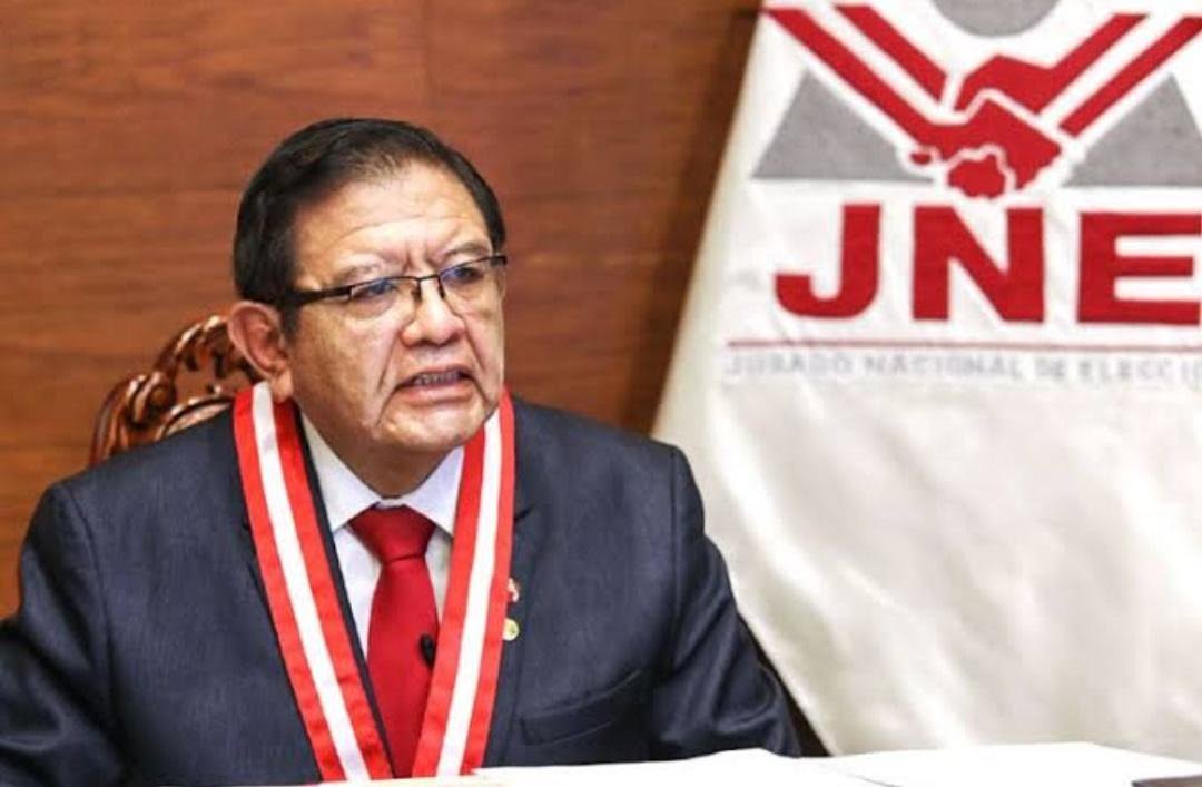 Presidente del JNE afirma que sí se pueden adelantar elecciones para el 2023
