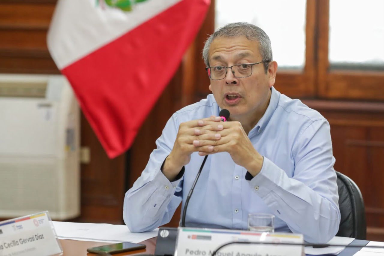 Gritan “asesino” a Pedro Angulo cuando aún era titular de la PCM