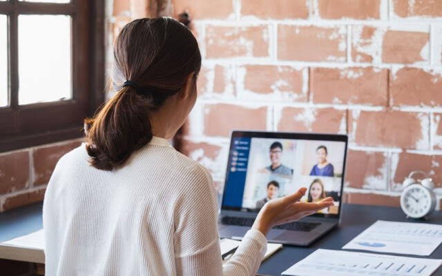 Empresas podrían cubrir costos de internet y luz por trabajo remoto
