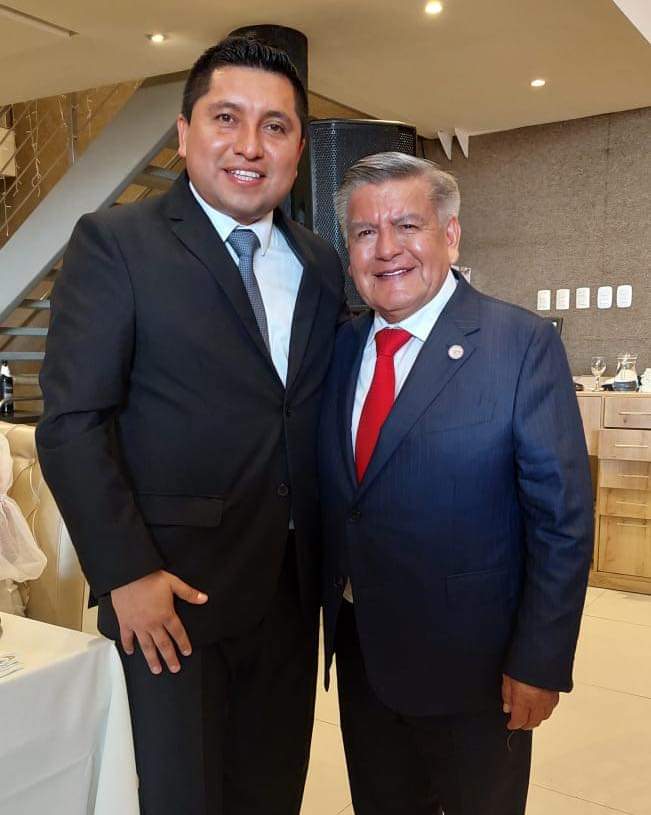 César Acuña designa a Martín Namay como nuevo gerente general del Gore La Libertad