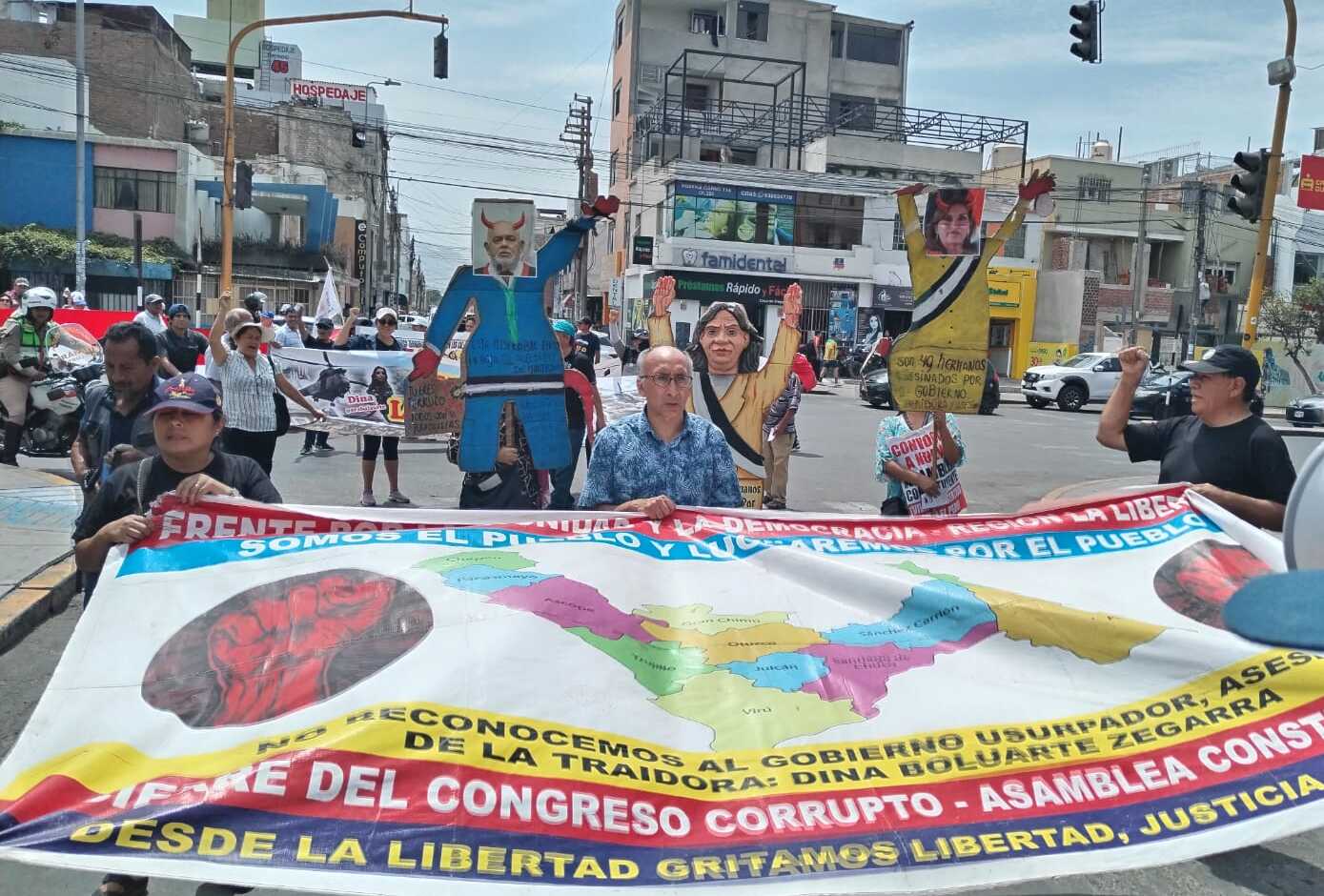 Nueva marcha de desarrolló en el centro de Trujillo