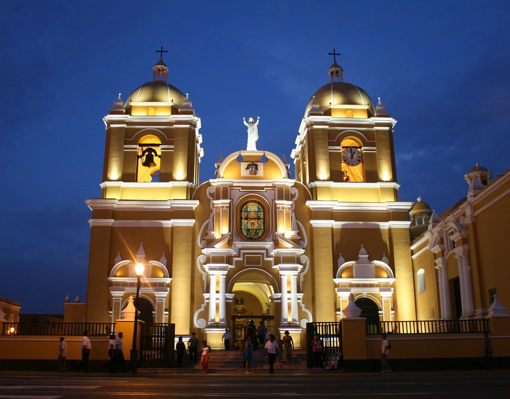 Vigilia de oración por la paz se desarrollará en la catedral de Trujillo