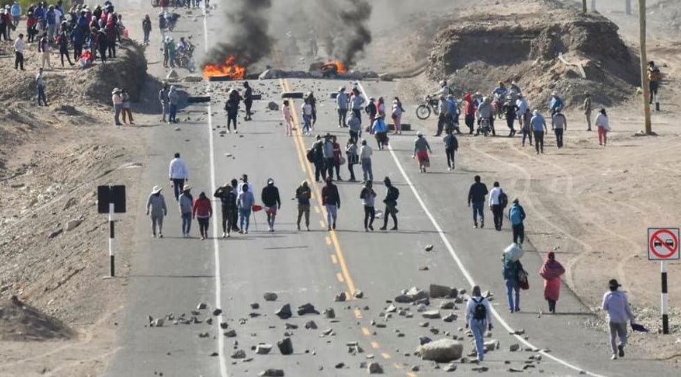 Los delitos durante las protestas serán investigados por la fiscalía