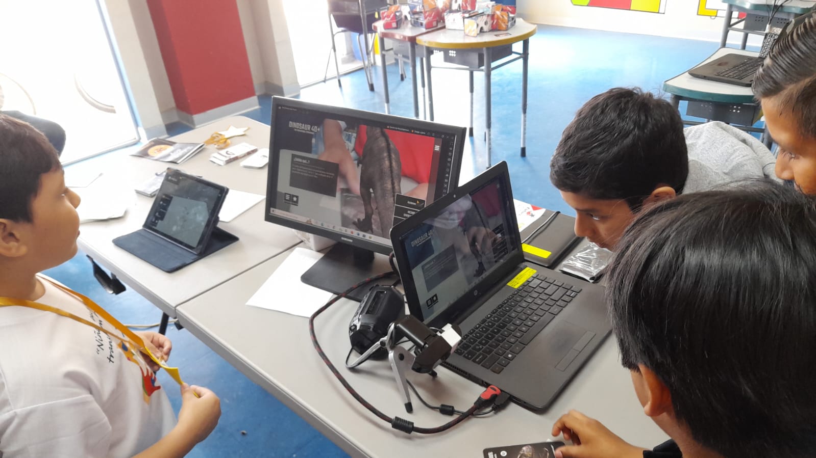 Presentan nueva propuesta educativa basada en el aprendizaje en red