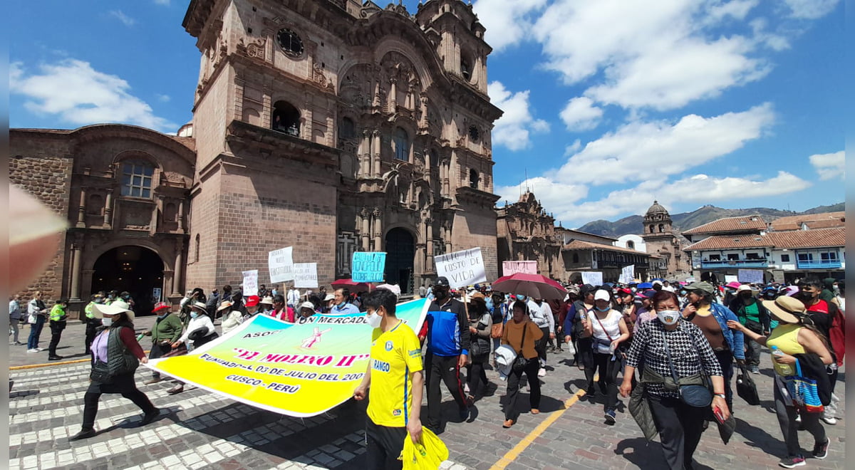 <strong>Turismo, economía y otros sectores son afectados seriamente por la crisis en Perú</strong>