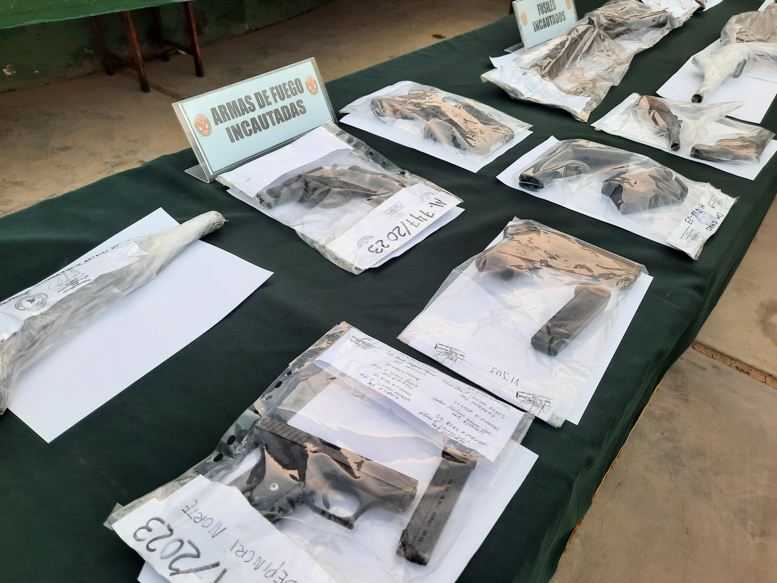 Jefe policial de La Libertad afirma que no todos los sujetos detenidos con armas ilegales terminan presos
