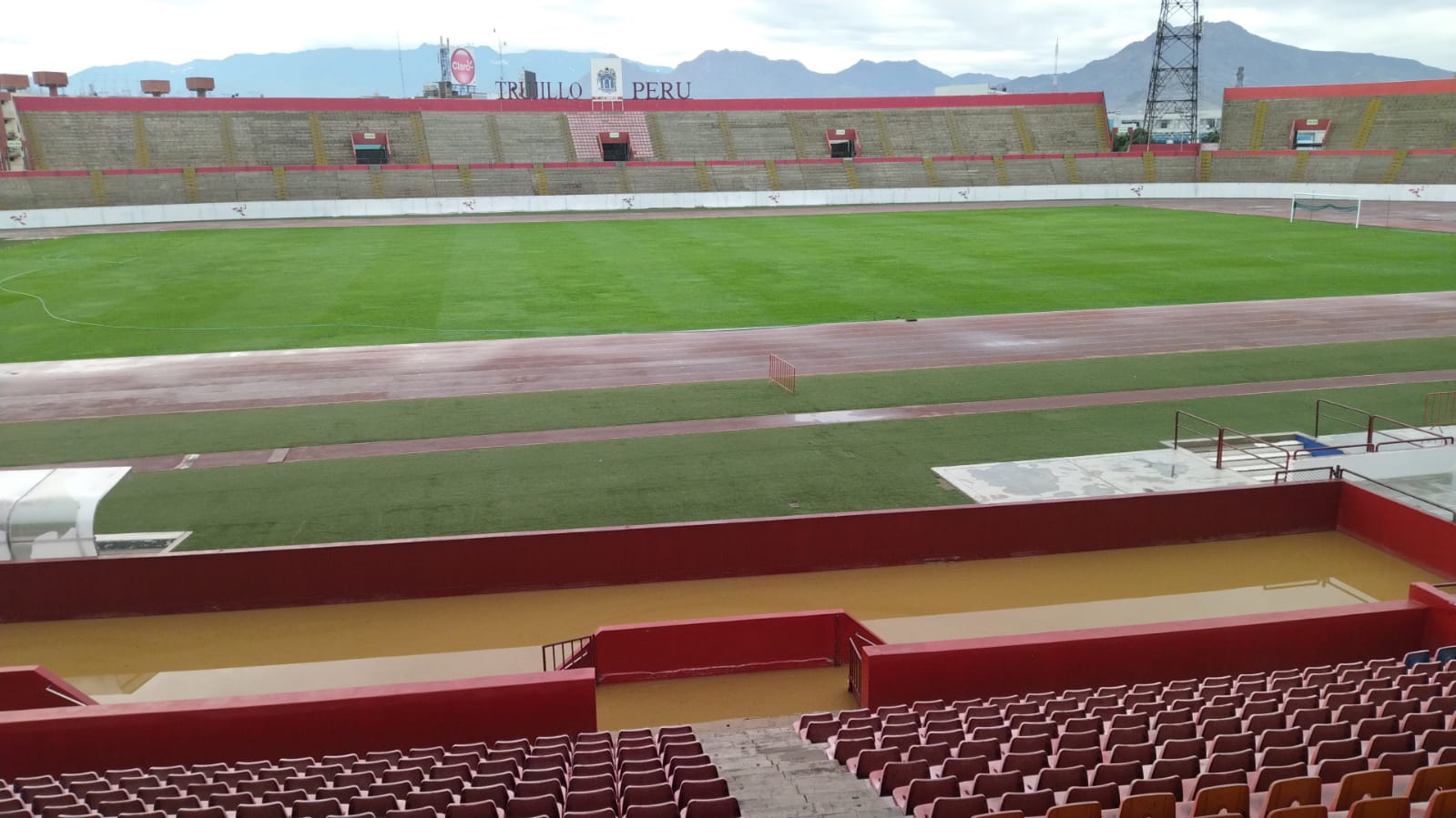 Estadio Mansiche queda inhabilitado por intensas lluvias