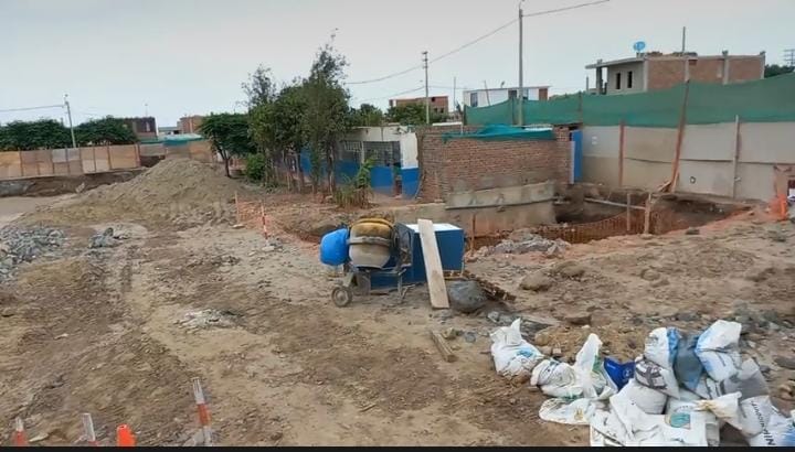Virú: alumnos tienen clases en polideportivo por obra paralizada en colegio El Carmelo