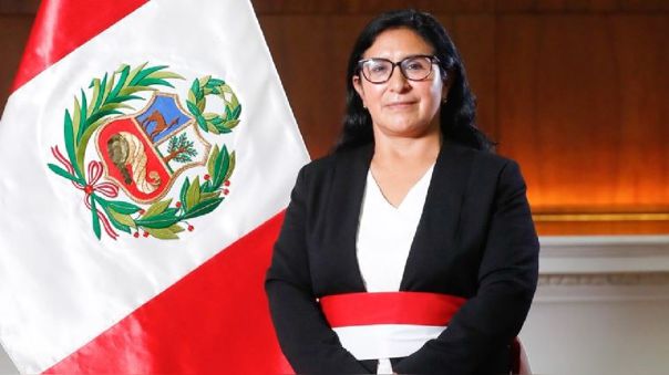 Cinco congresistas son investigadas por recorte de sueldo a trabajadores