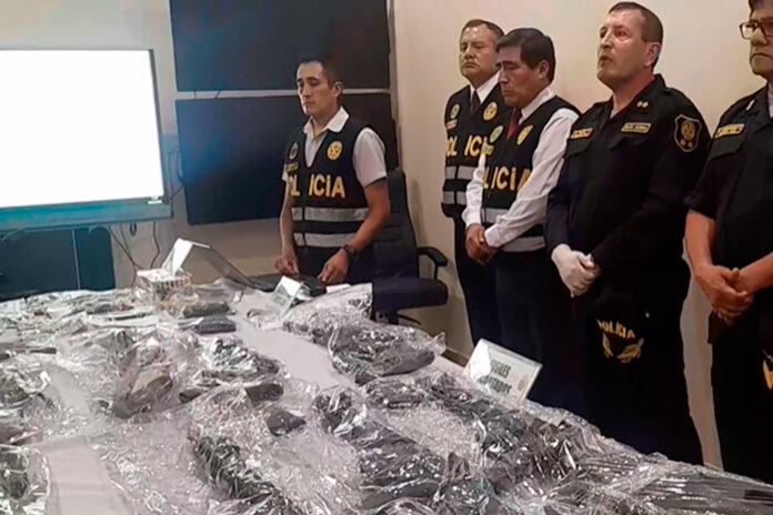 Usan armas de guerra modificada para proteger a mineros ilegales en Pataz