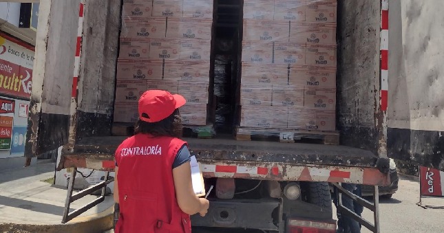 El Porvenir: Alimentos para los clubes de madres de madres en riesgo